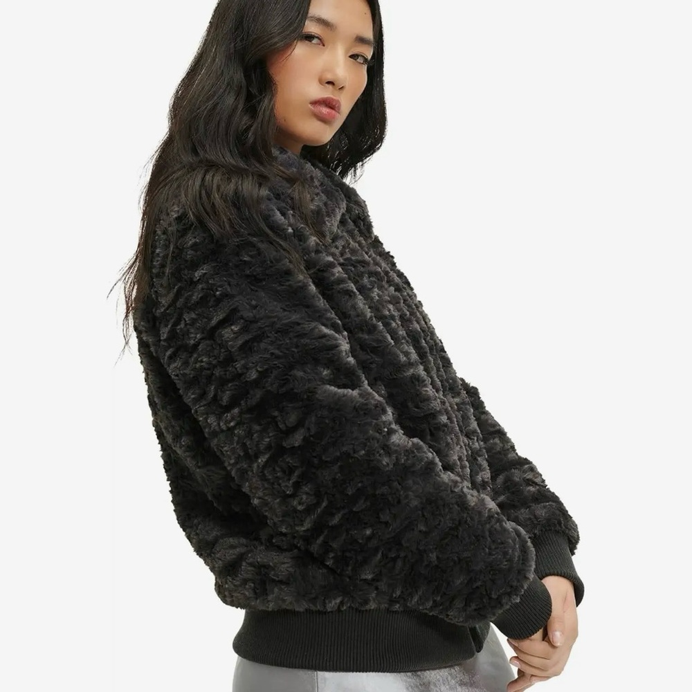 NWT UGG Faux Fur Bomber Jacket Women’s M